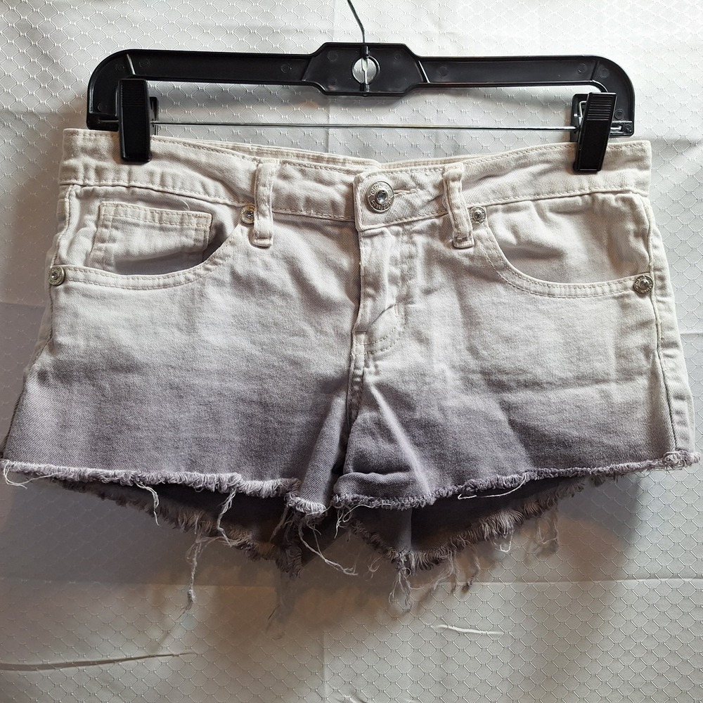REIGN Micro Denim Short Sz 7 Purple Ombre Rhinestone Button Raw Hem Hot Pants